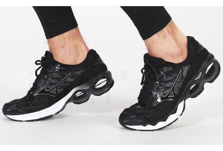 Mizuno Wave Creation 20