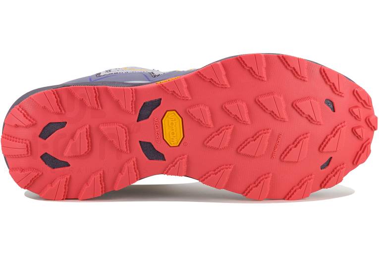 Mizuno Wave Daichi 9 