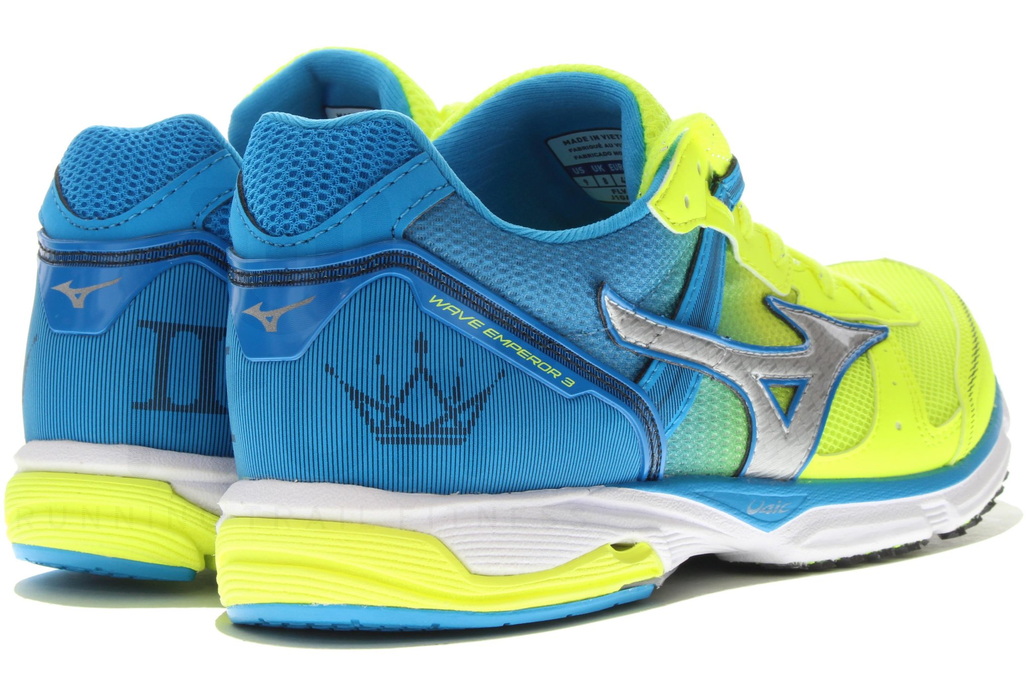Mizuno Wave Emperor 3