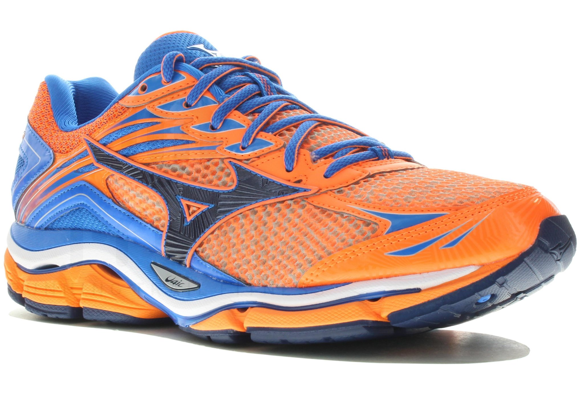 Mizuno Wave Enigma 6