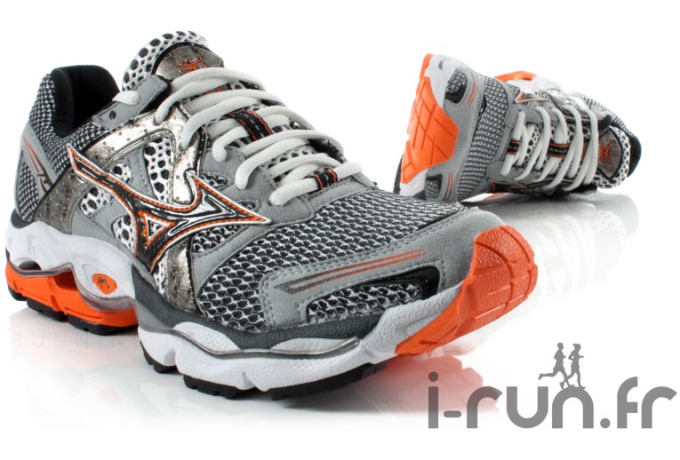 Mizuno Wave Enigma M 
