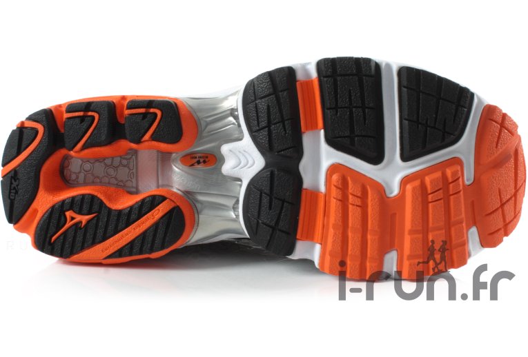 Mizuno Wave Enigma M 