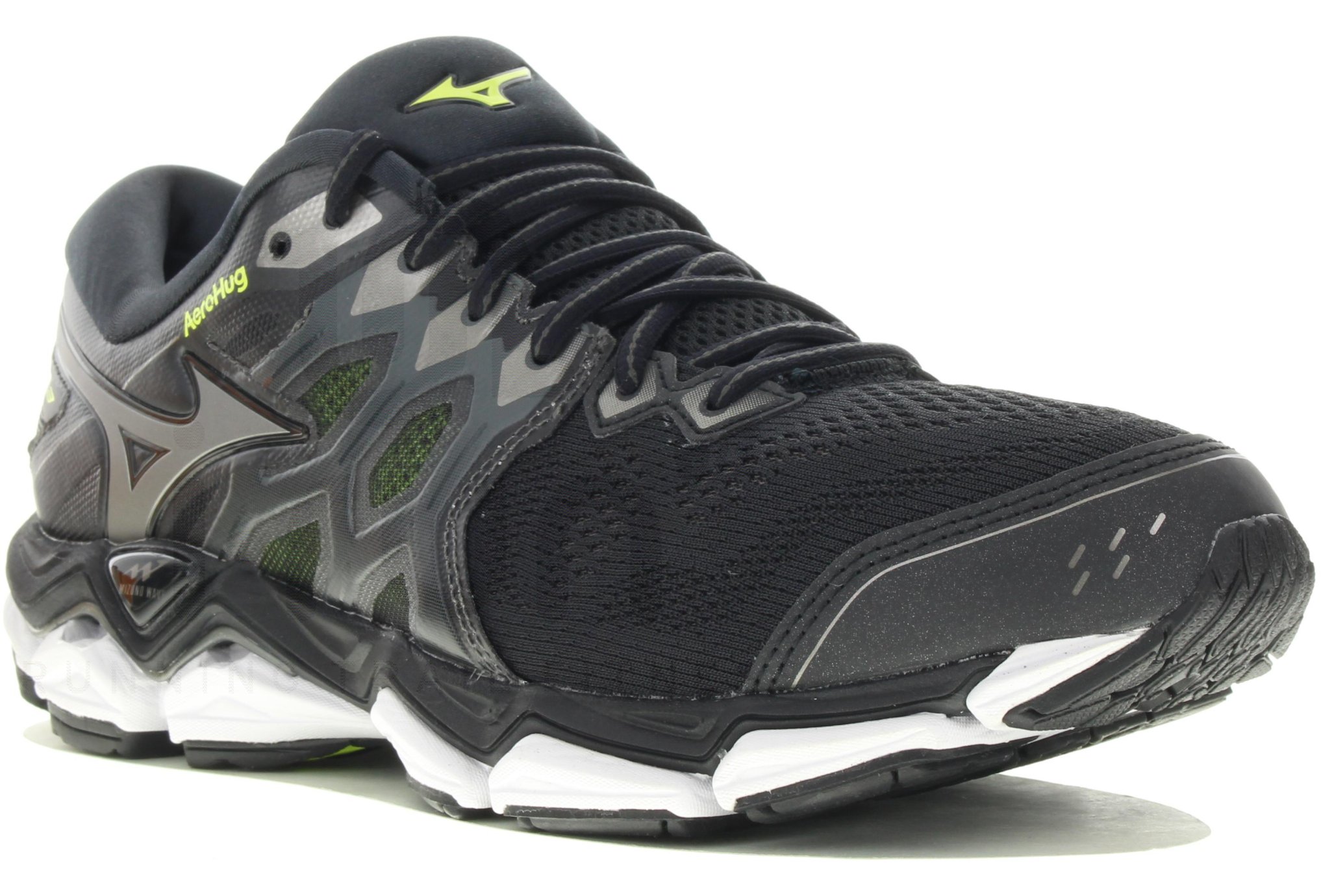 Mizuno Wave Horizon 3