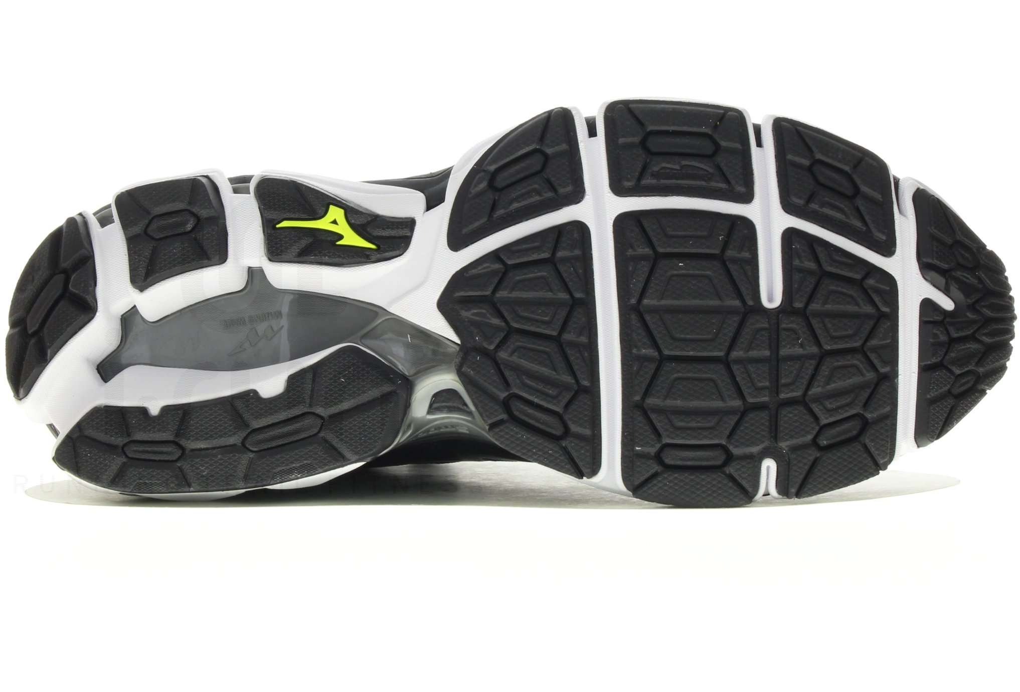 Mizuno Wave Horizon 3