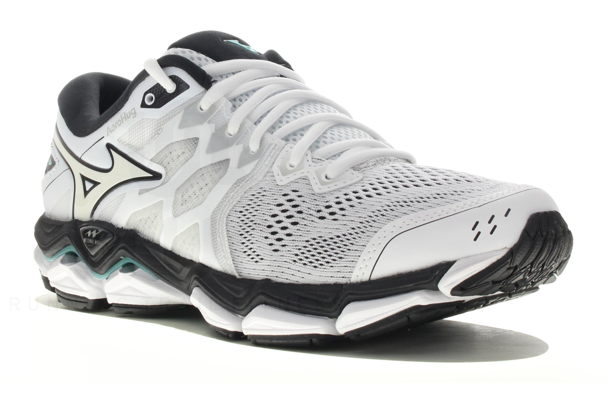 Mizuno Wave Horizon 3