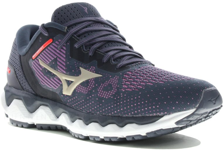 Mizuno Wave Horizon 5