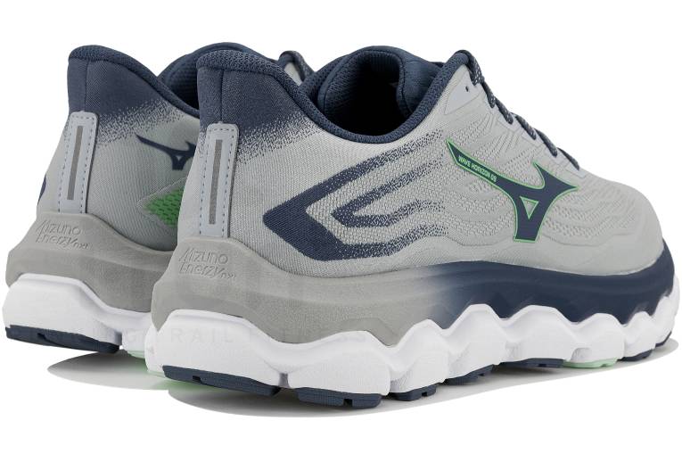 Mizuno Wave Horizon 8 
