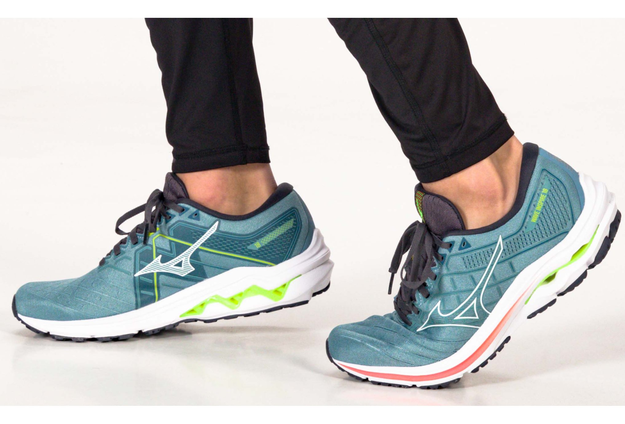 Mizuno Wave Inspire 18 Herren
