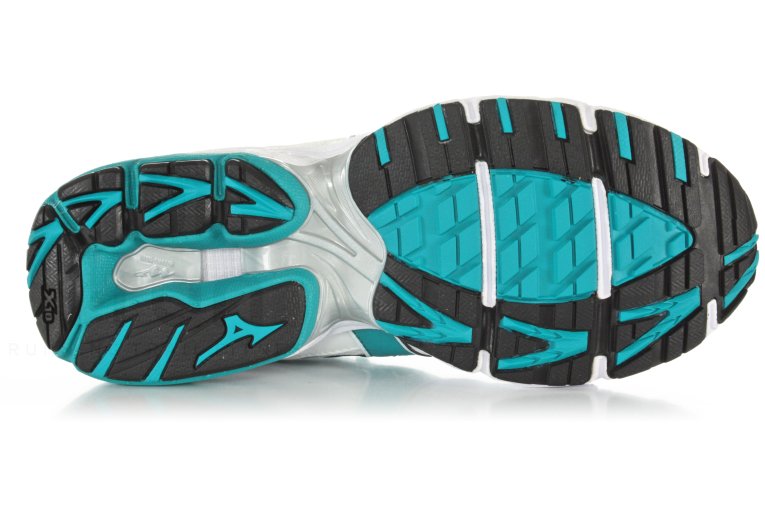 Mizuno Wave Legend 2