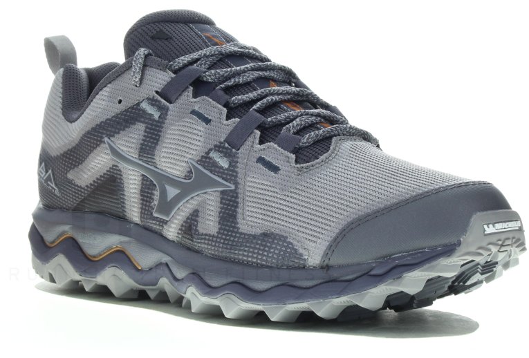 Mizuno Wave Mujin 6