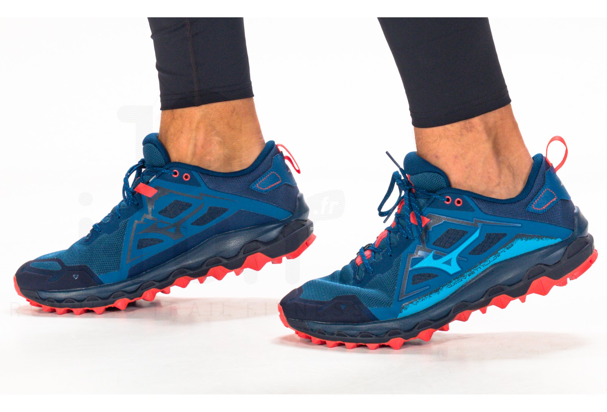 Mizuno Wave Mujin 8