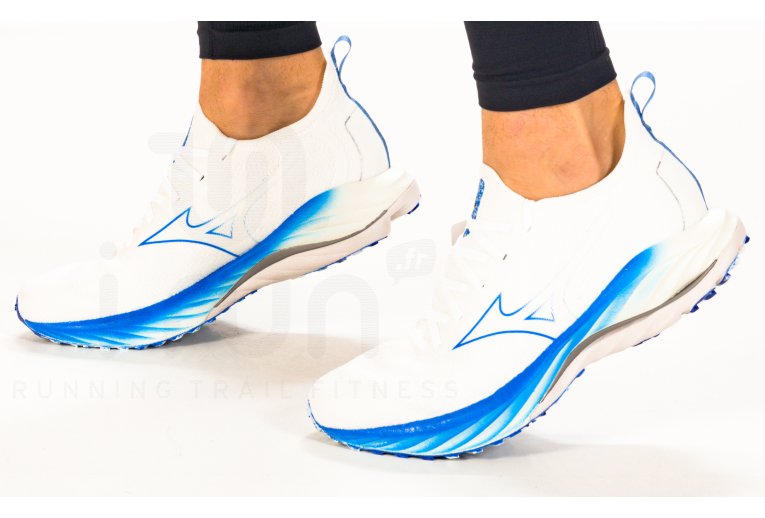 Mizuno Wave Neo Wind M