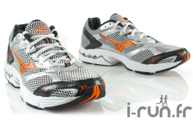 Mizuno Wave Ovation 