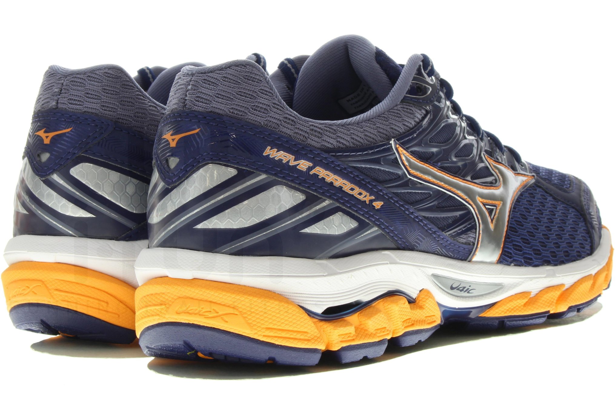 Mizuno Wave Paradox 4