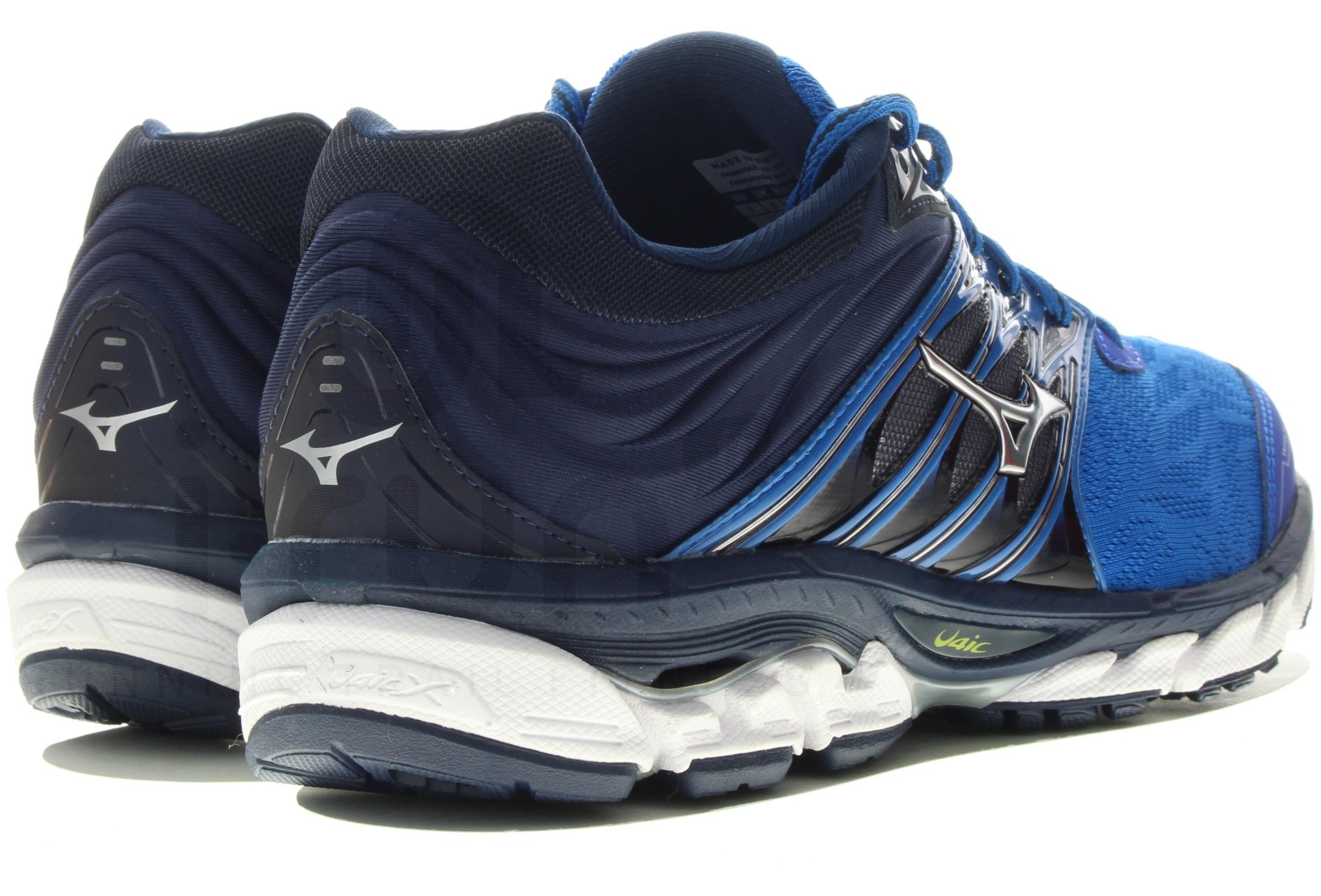 Mizuno Wave Paradox 5