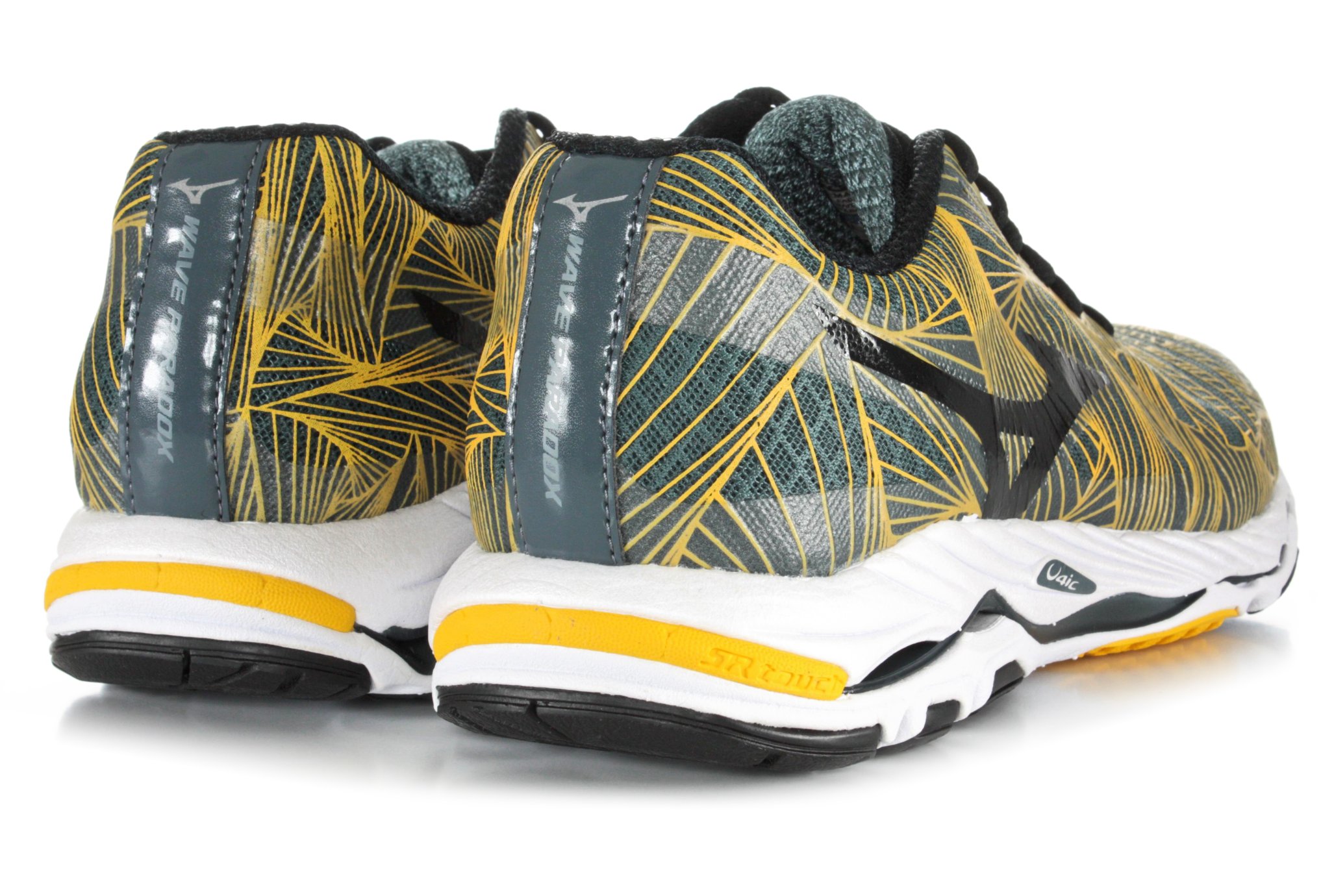 Mizuno Wave Paradox