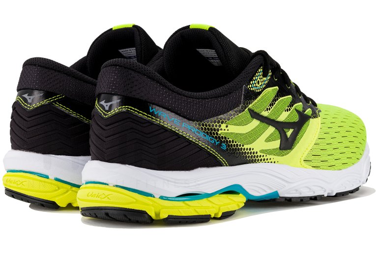 Mizuno Wave Prodigy 3 M 