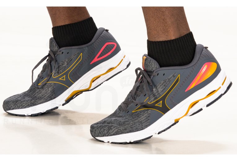 Mizuno Wave Prodigy 5