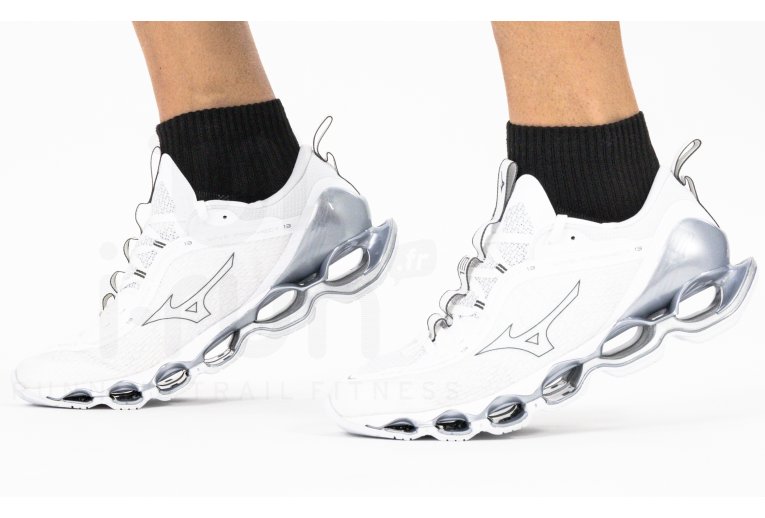 Mizuno Wave Prophecy 13 M