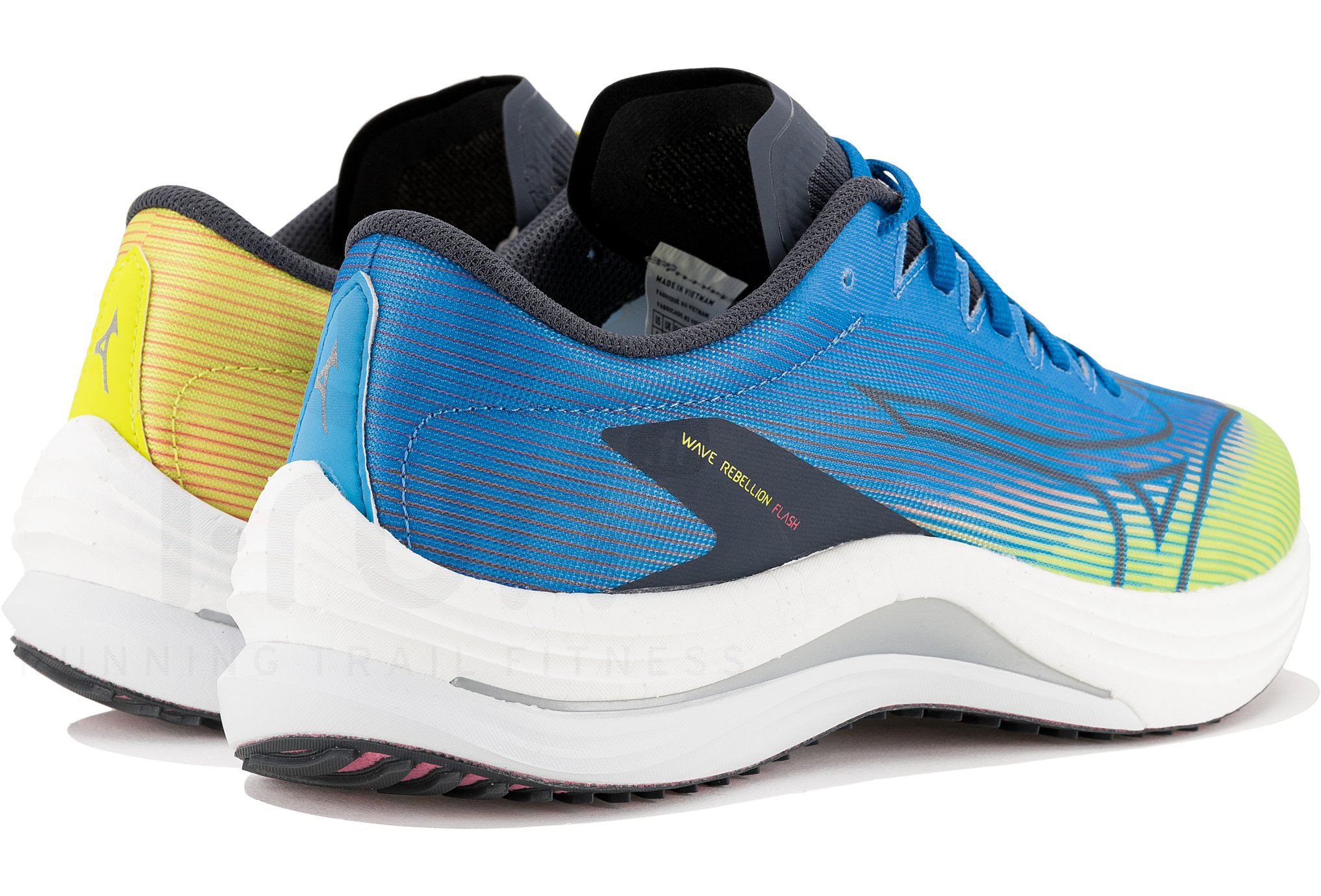 Mizuno Wave Rebellion Flash M