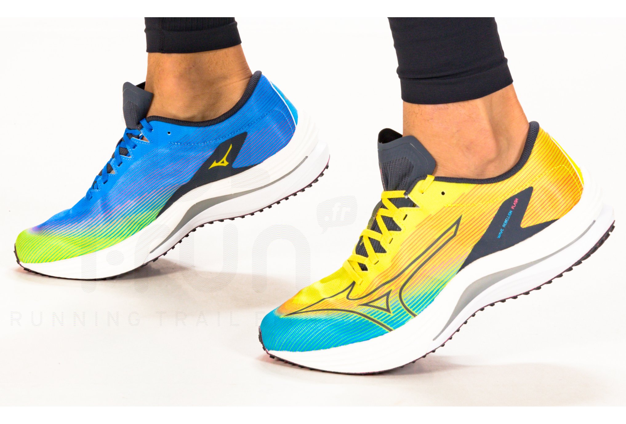 Mizuno Wave Rebellion Flash M
