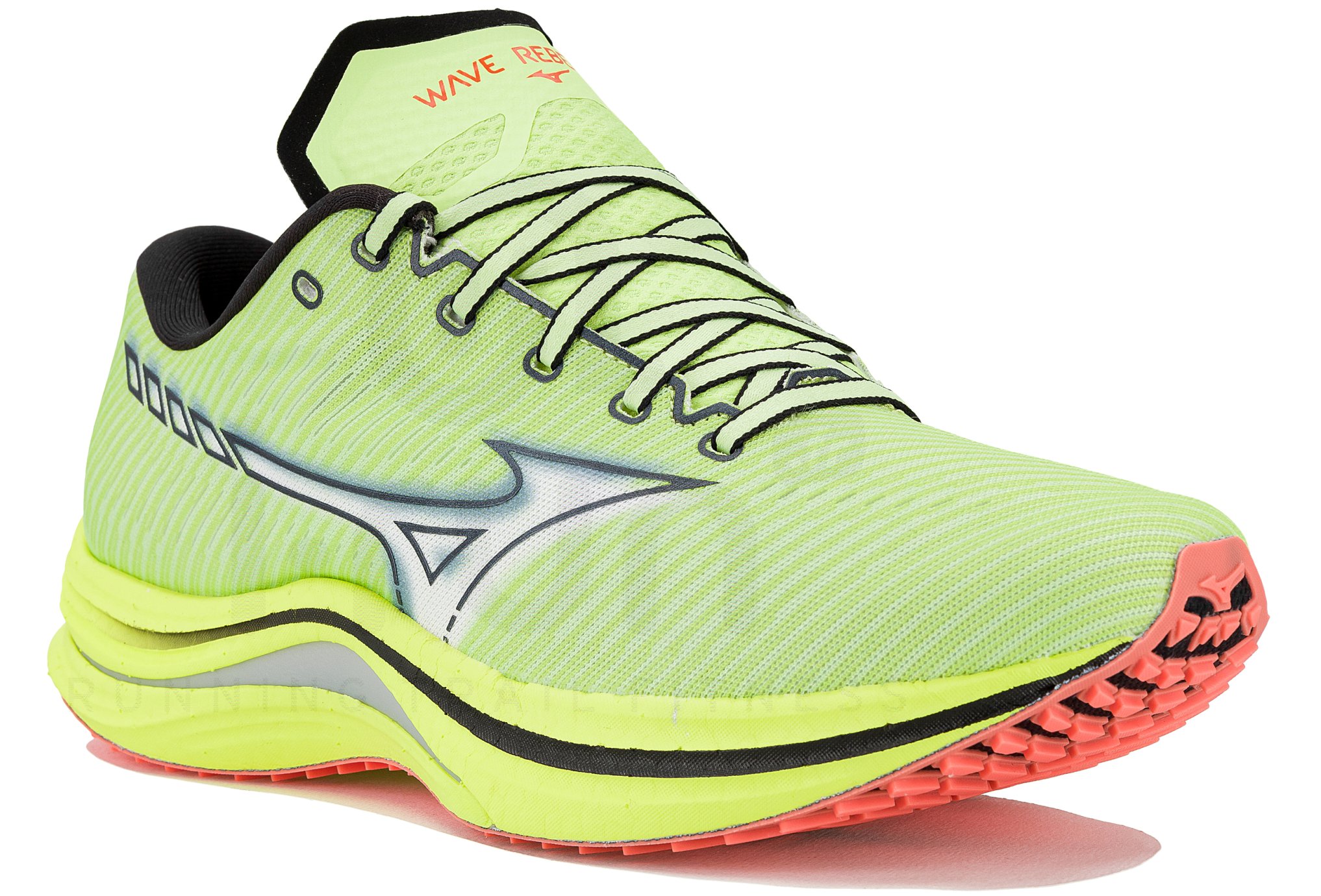 Mizuno Wave Rebellion M