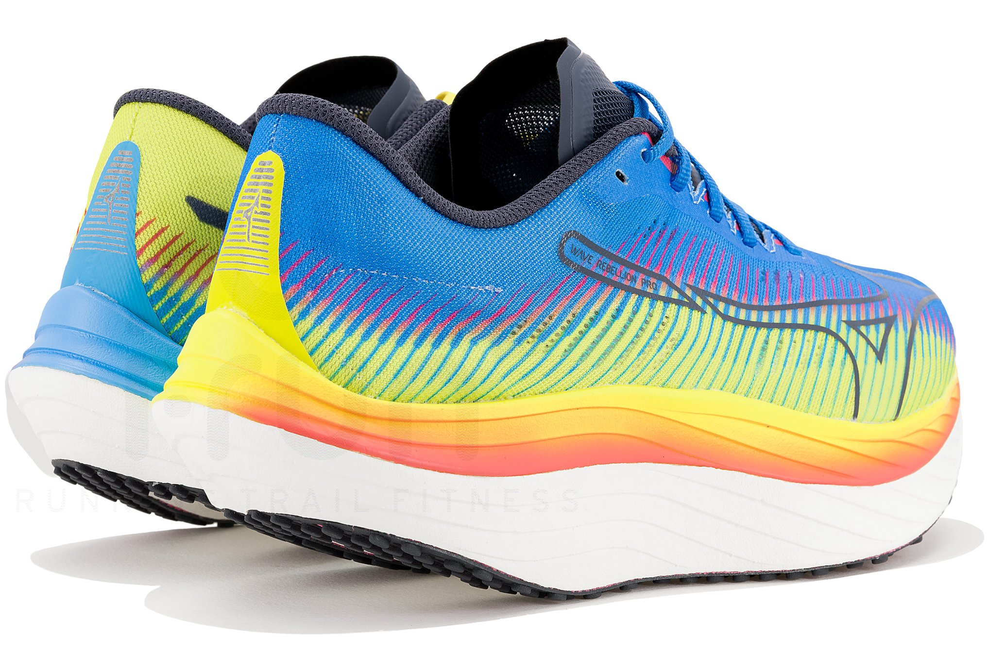 Mizuno Wave Rebellion Pro M