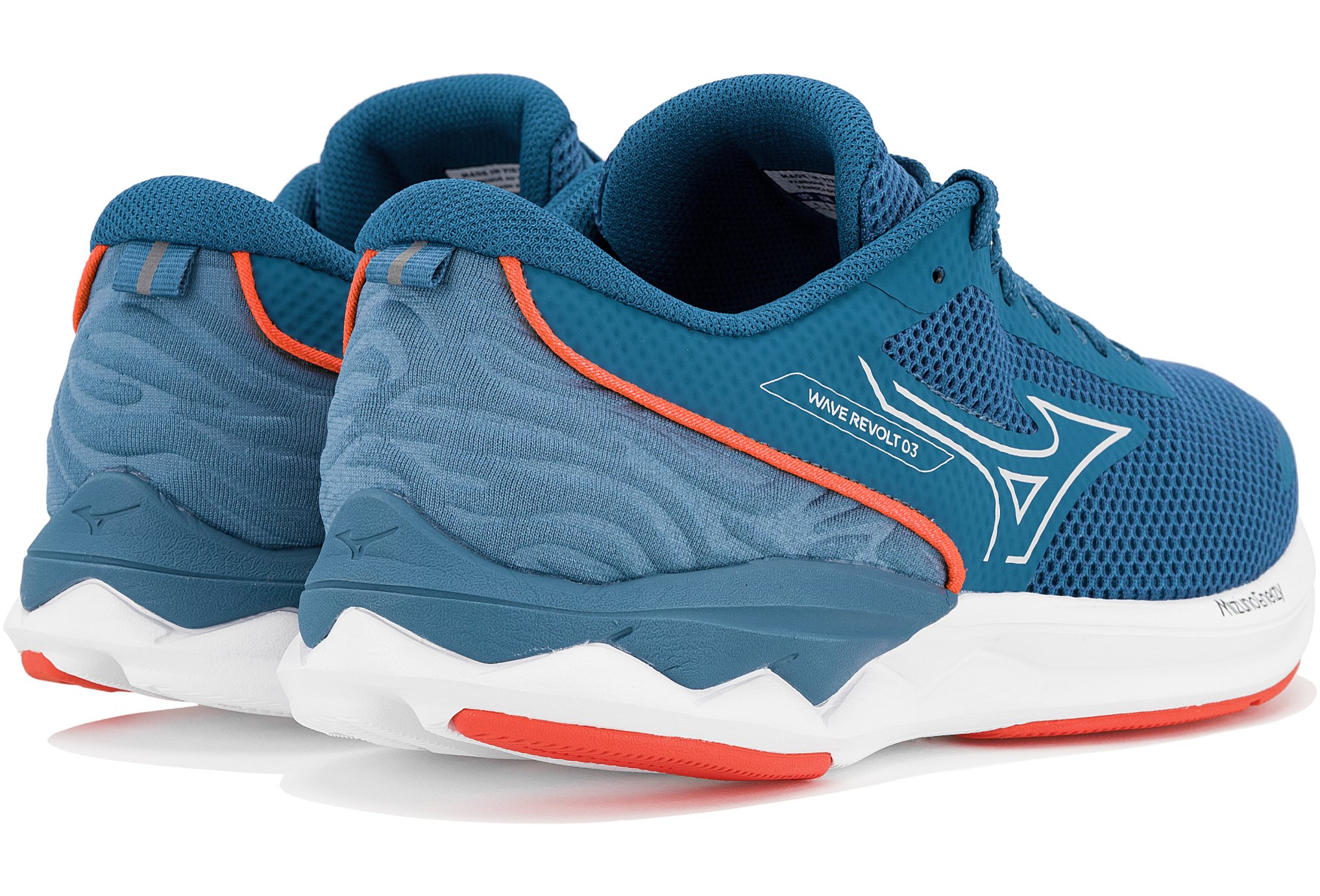 Mizuno Wave Revolt 3 M