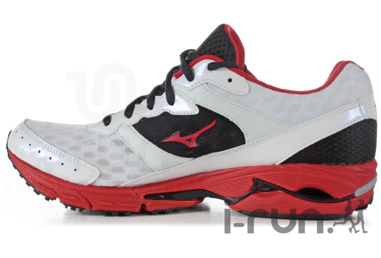 Mizuno Wave Rider 16 M 