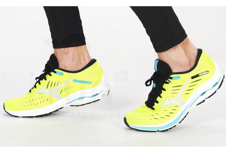 Mizuno Wave Rider 24 M 