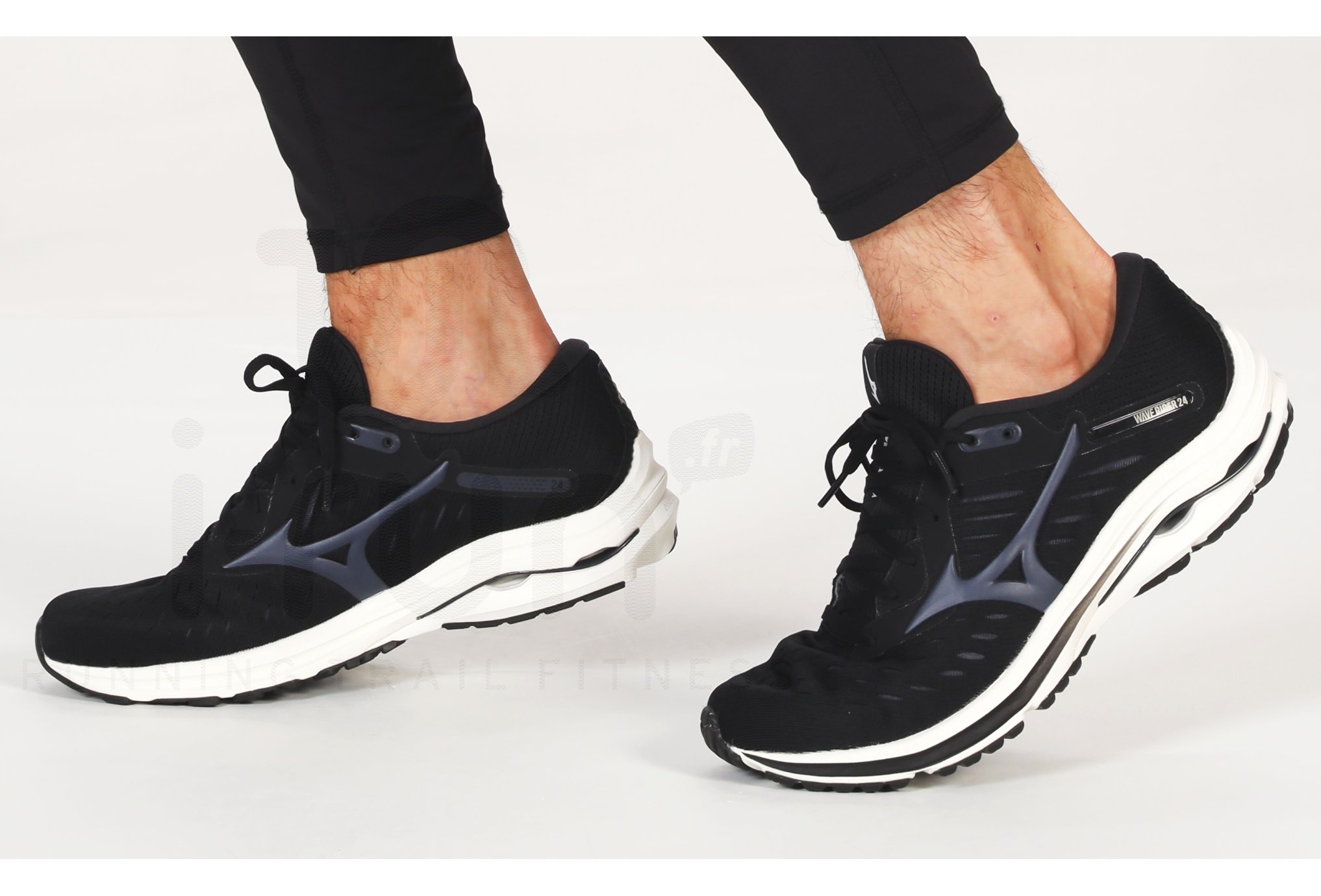 Mizuno Wave Rider 24 M 