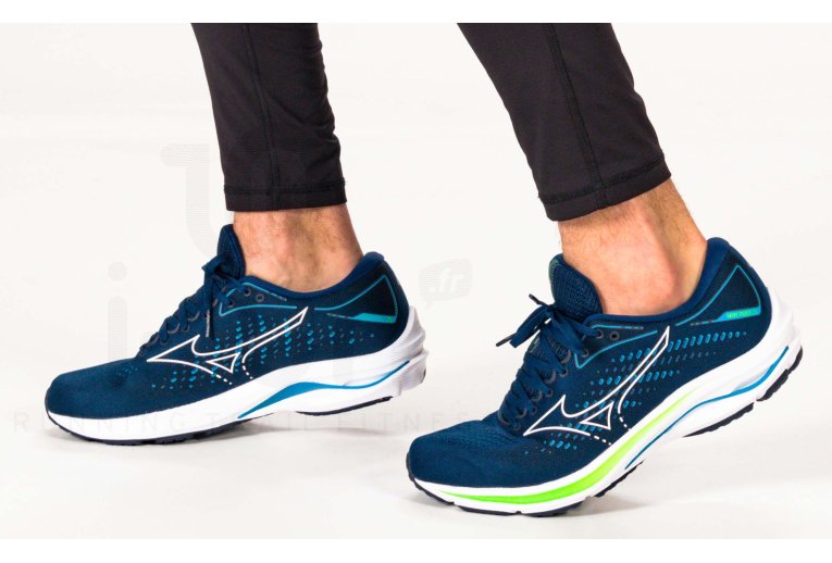 Mizuno Wave Rider 25