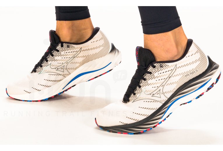 Mizuno Wave Rider 26 M 