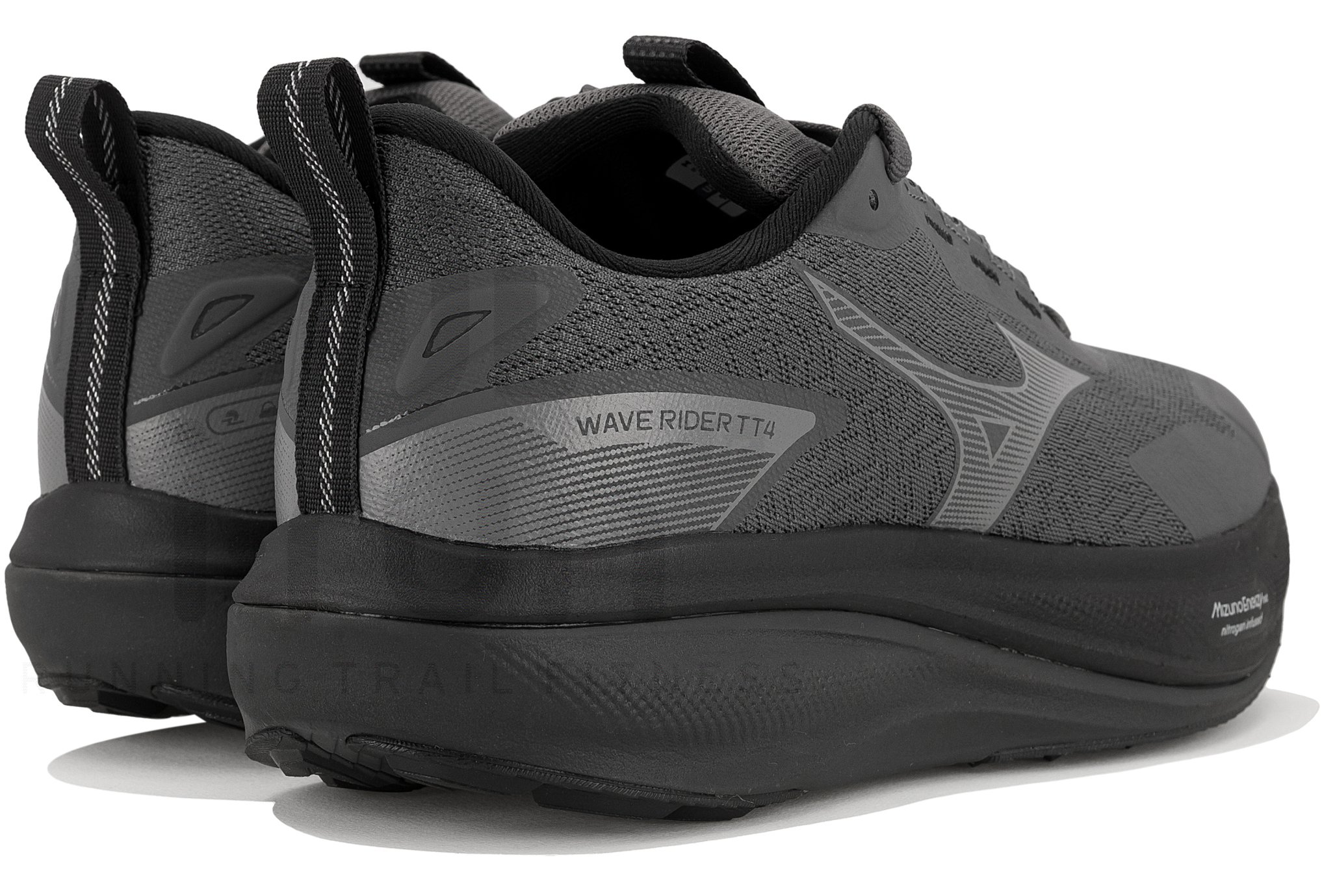 Mizuno Wave Rider TT 4