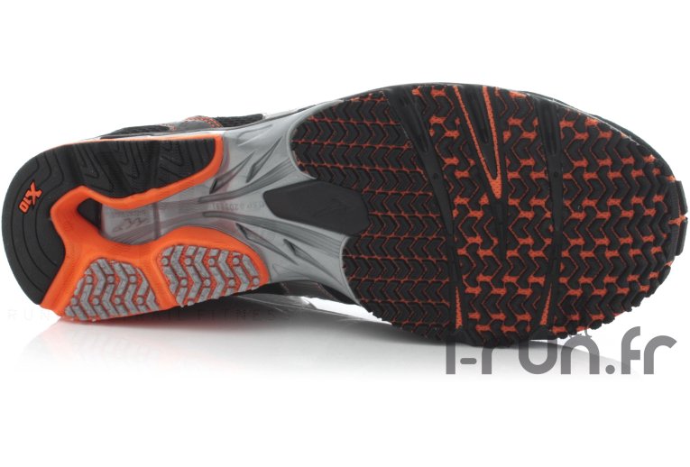 Mizuno Wave Ronin 3 