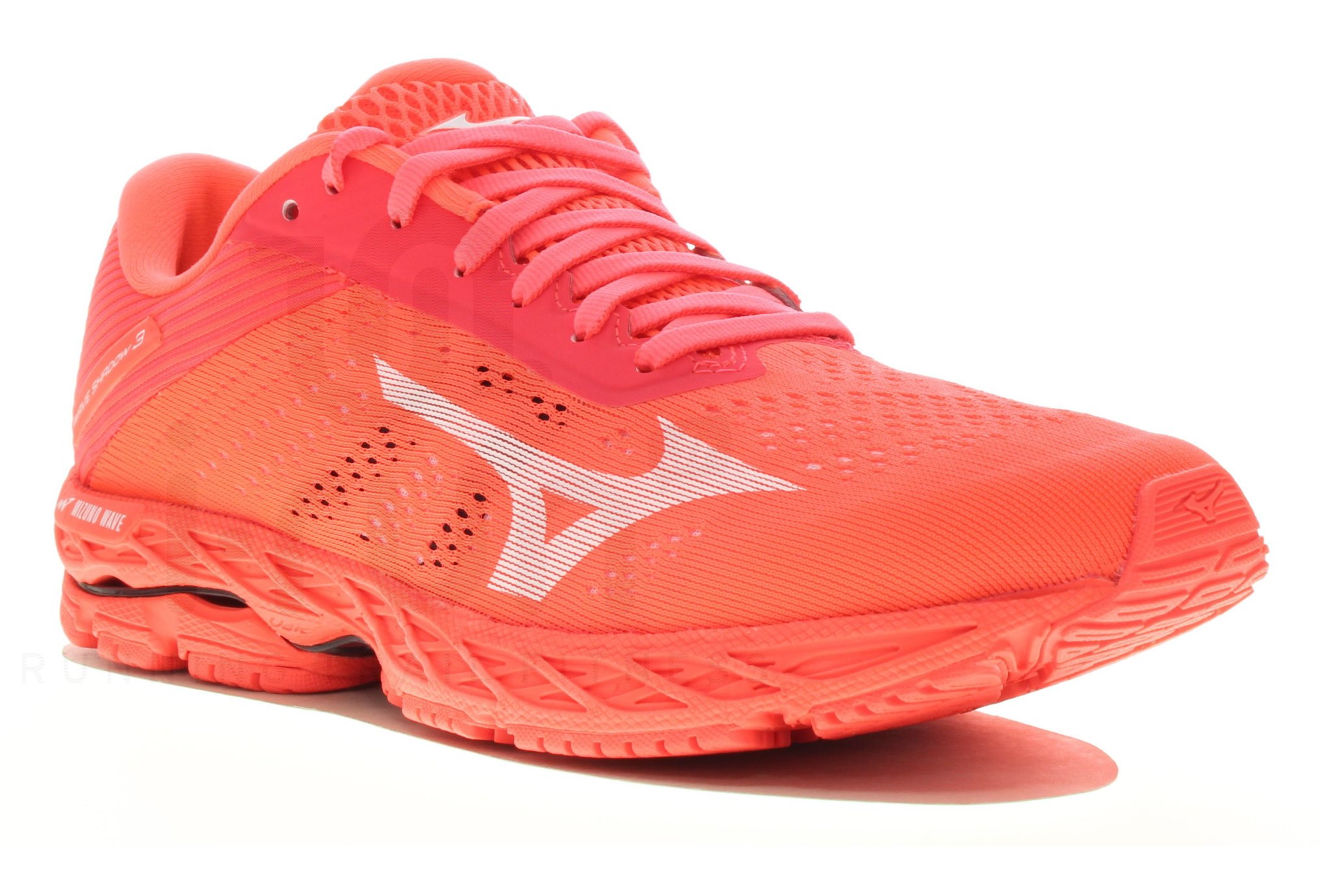 Mizuno Wave Shadow 3