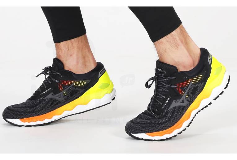Mizuno Wave Sky 4 M 