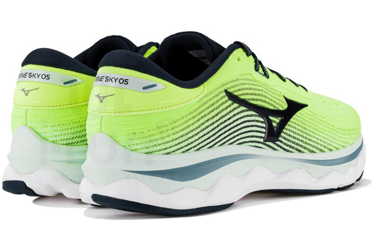 Mizuno Wave Sky 5 M