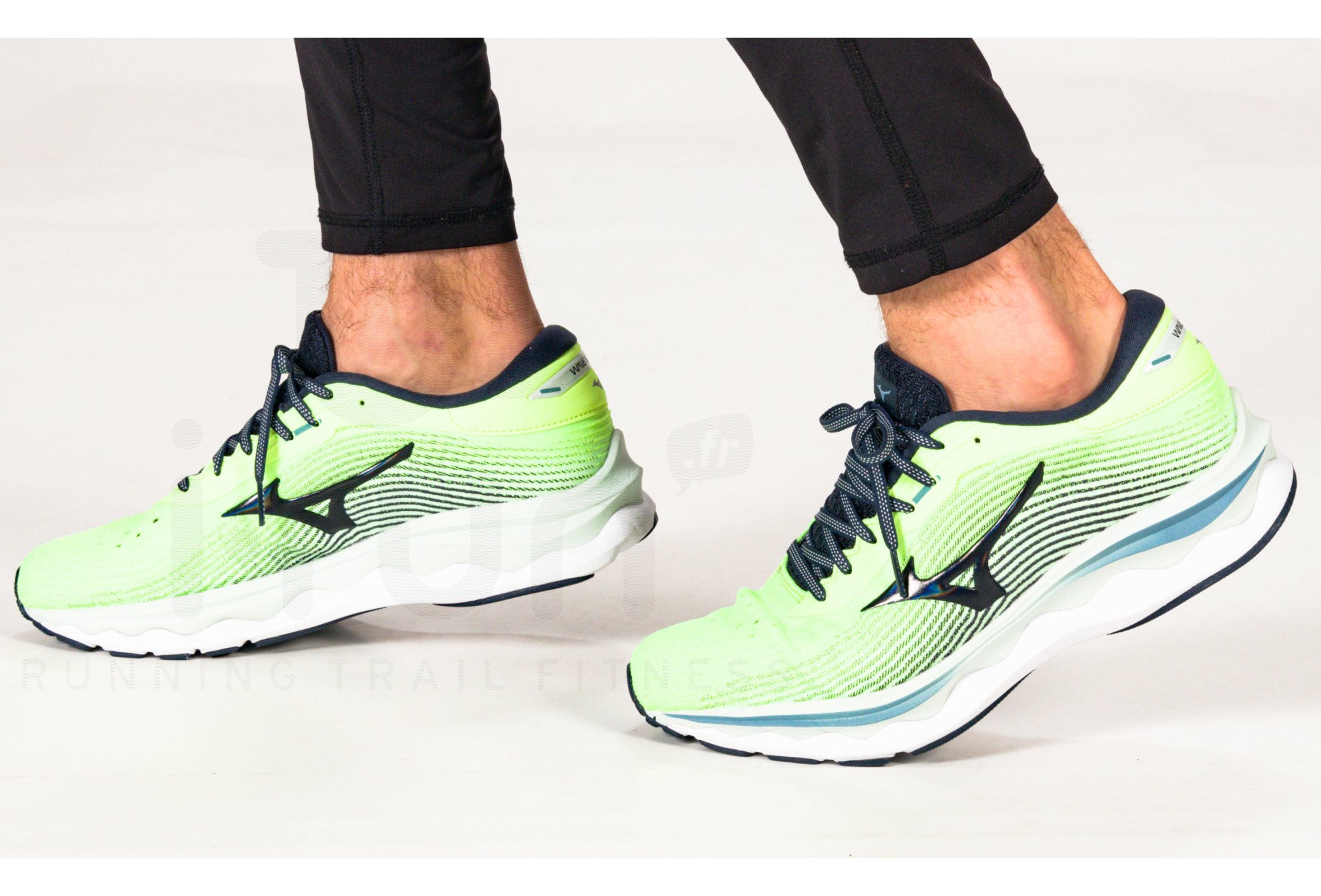 Mizuno Wave Sky 5 M 