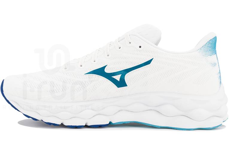 Mizuno Wave Sky 8 