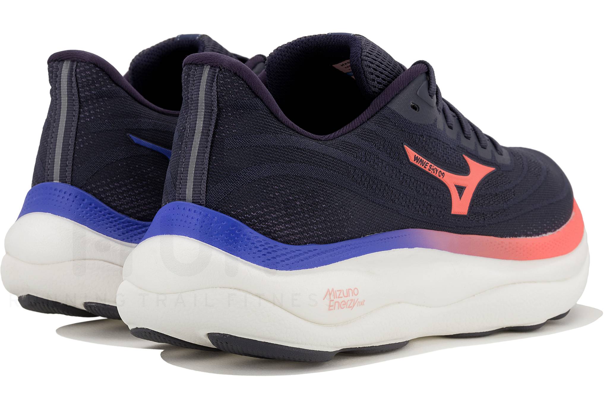 Mizuno Wave Sky 9
