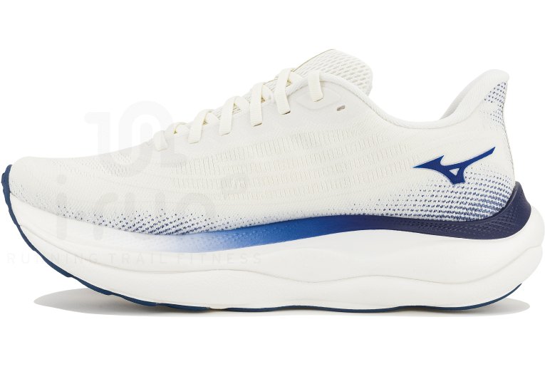 Mizuno Wave Sky 9