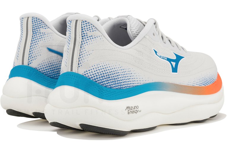 Mizuno Wave Sky 9