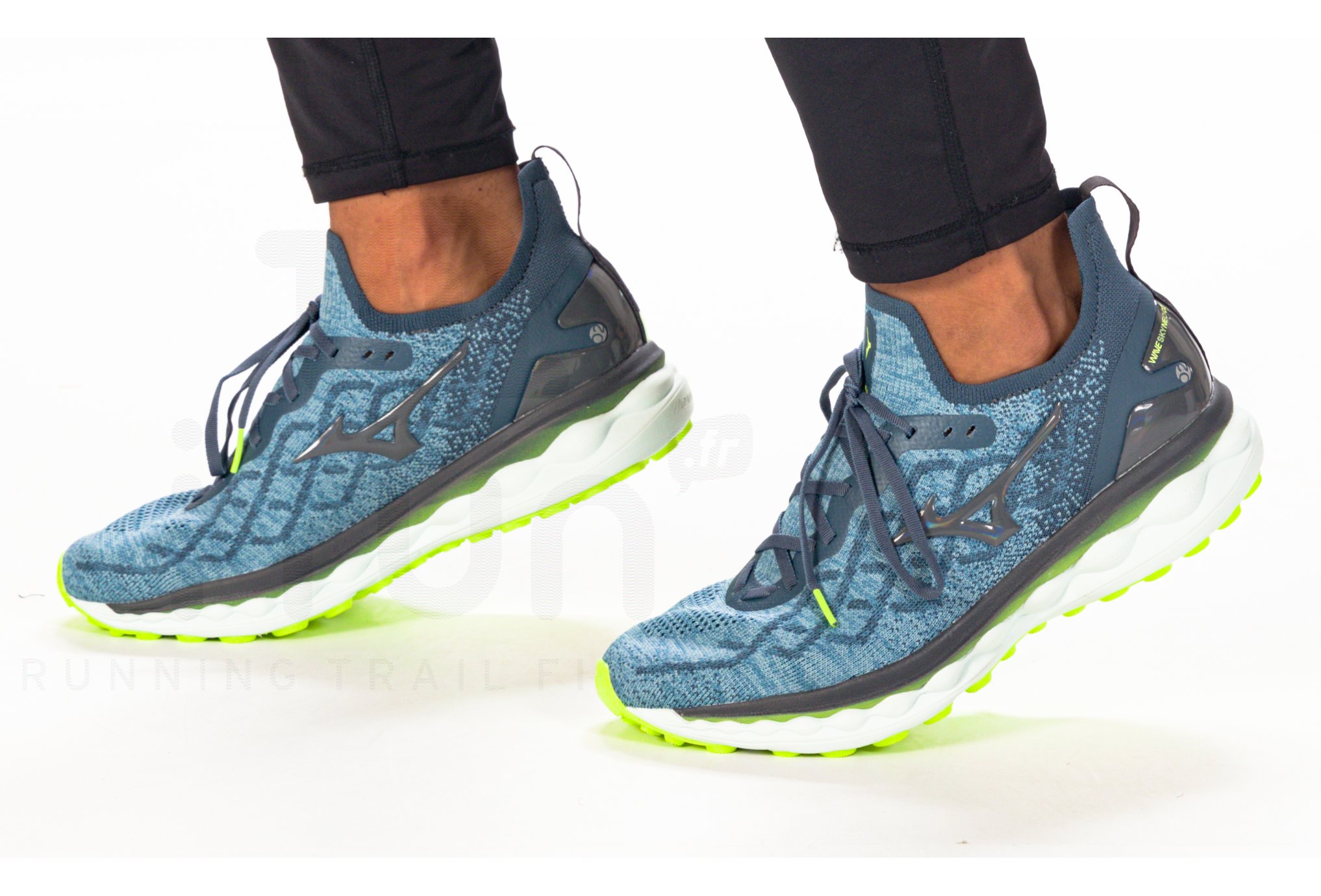 Mizuno Wave Sky Neo 2 M