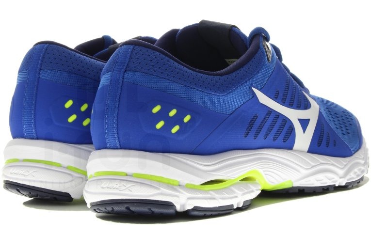 Mizuno Wave Stream M 