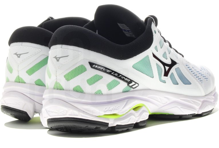 Mizuno Wave Ultima 11