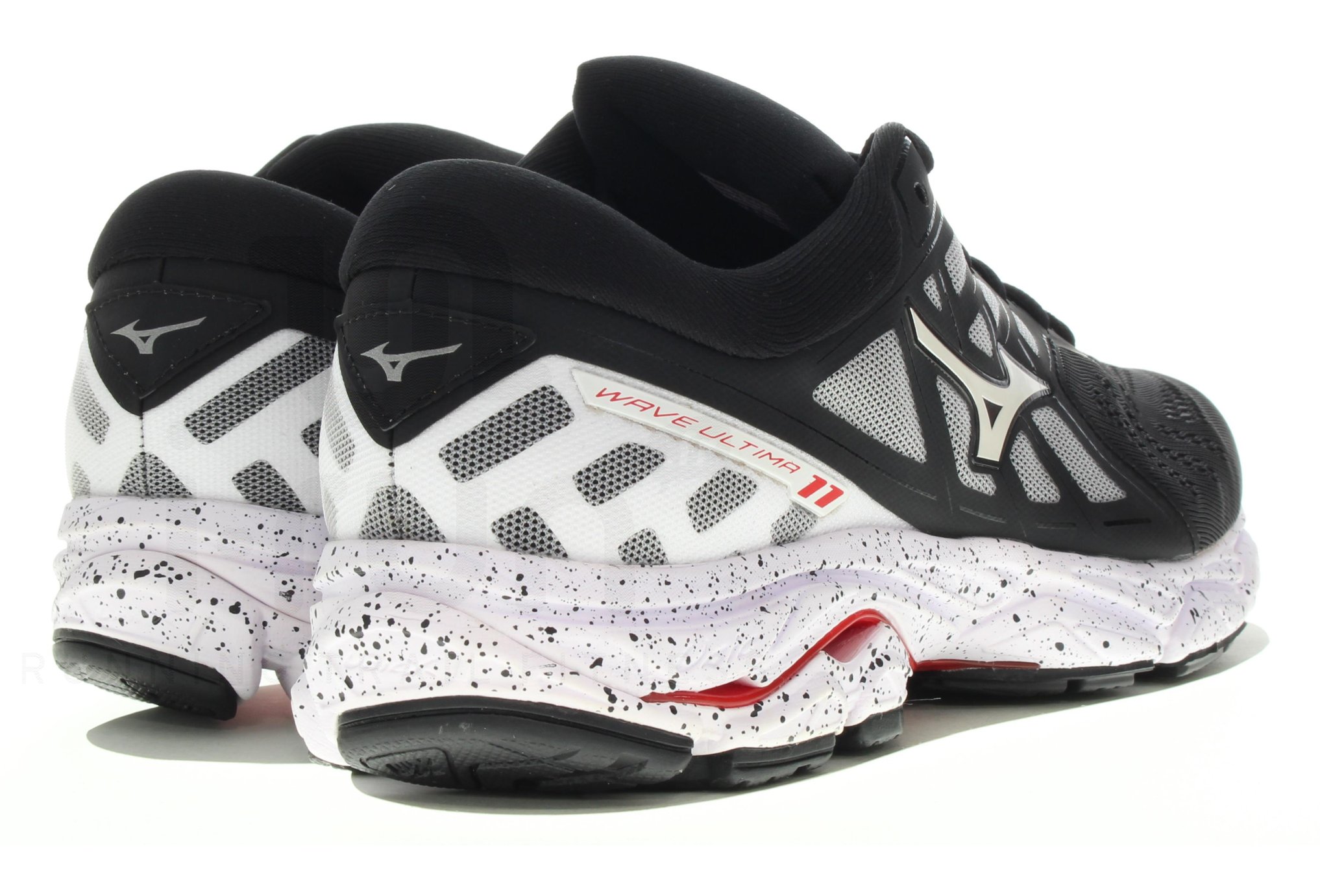 Mizuno Wave Ultima 11