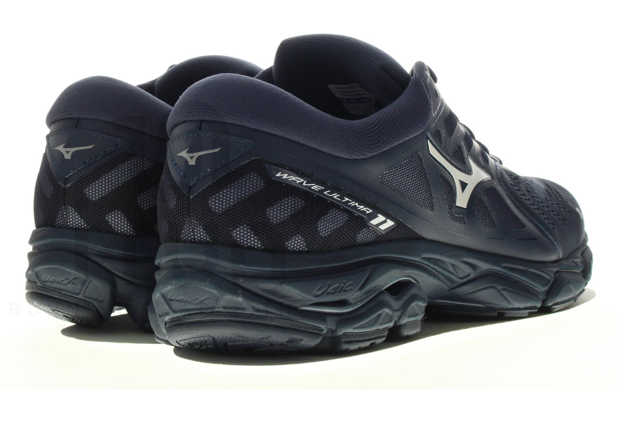 Mizuno Wave Ultima 11