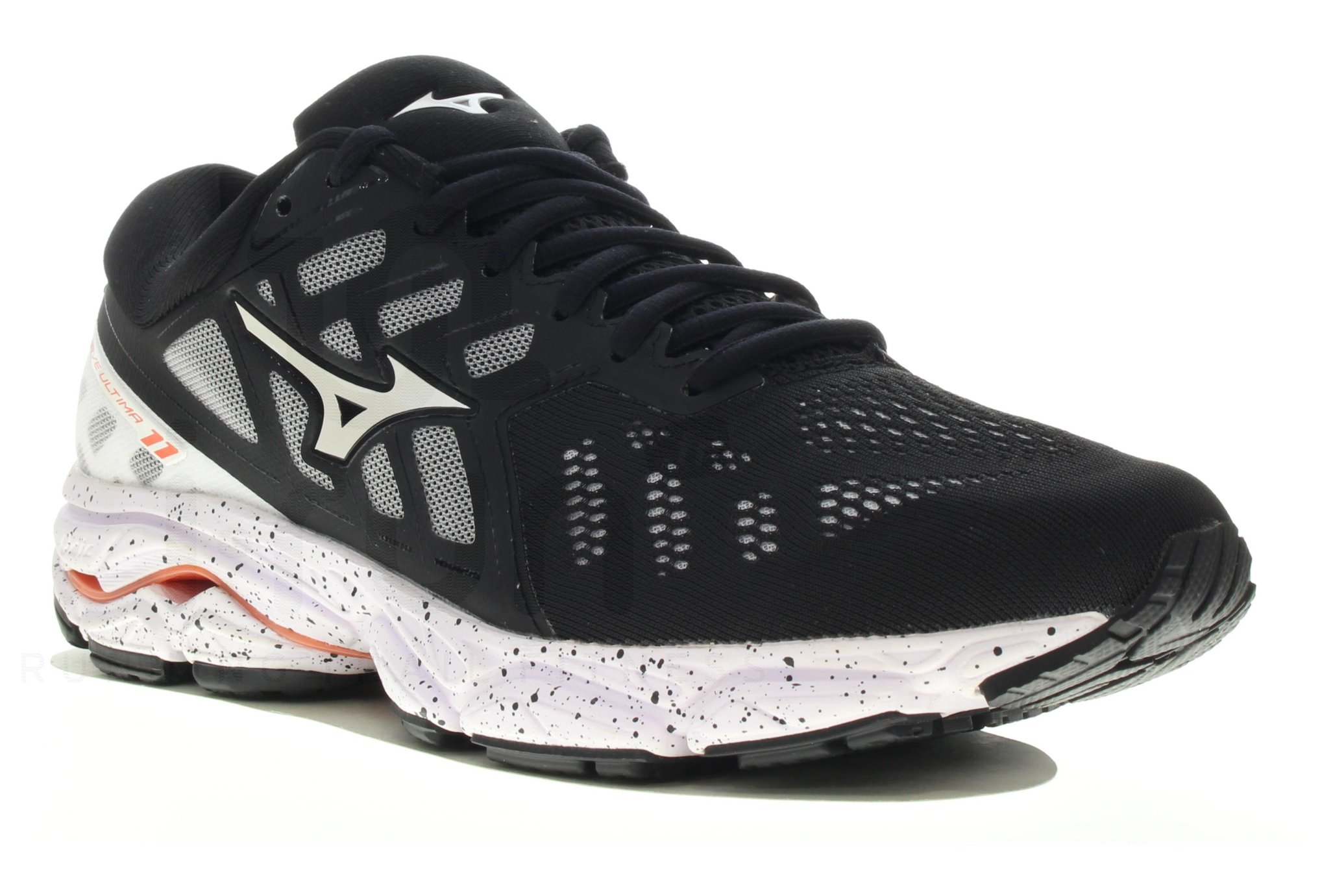 Mizuno Wave Ultima 11