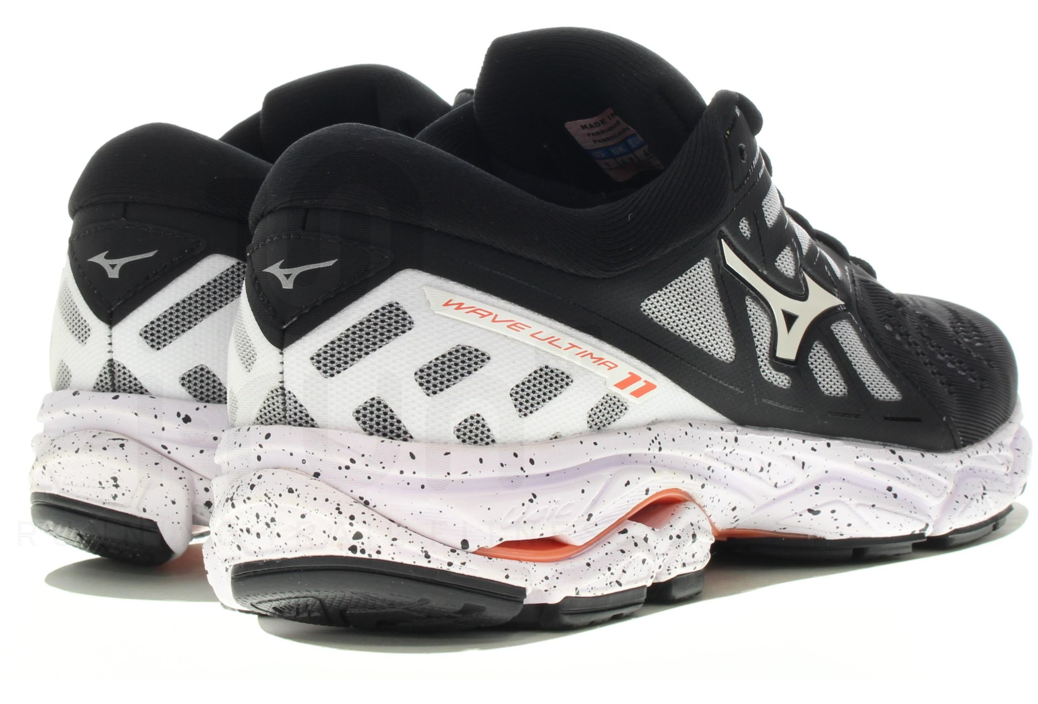Mizuno Wave Ultima 11